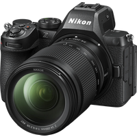 Koop Nikon Z5 II + NIKKOR Z 24-200mm f/4-6.3 VR - 4960759917317